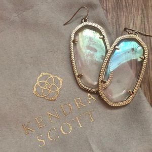 Kendra Scott Danielle Gold Drop Earrings